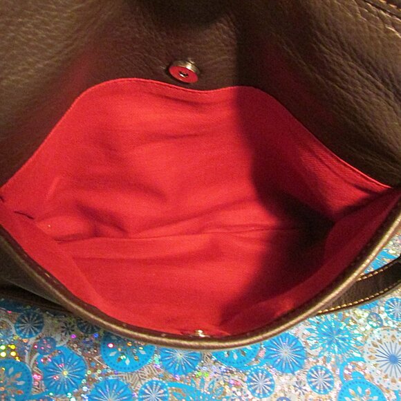 The Sak Super Soft Leather Shoulder/Crossbody Bag - Picture 7 of 9